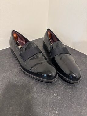 Salvatore Ferragamo Black Patent Leather Men’s Dress Loafers size 10
